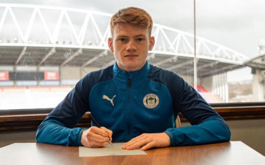 Latics Hand Pro To Robinson