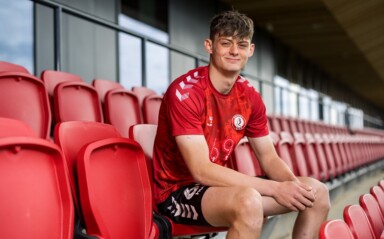 Robins Apprentice Rewarded With Pro Deal